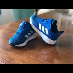 Adidas Toddler Size 7
